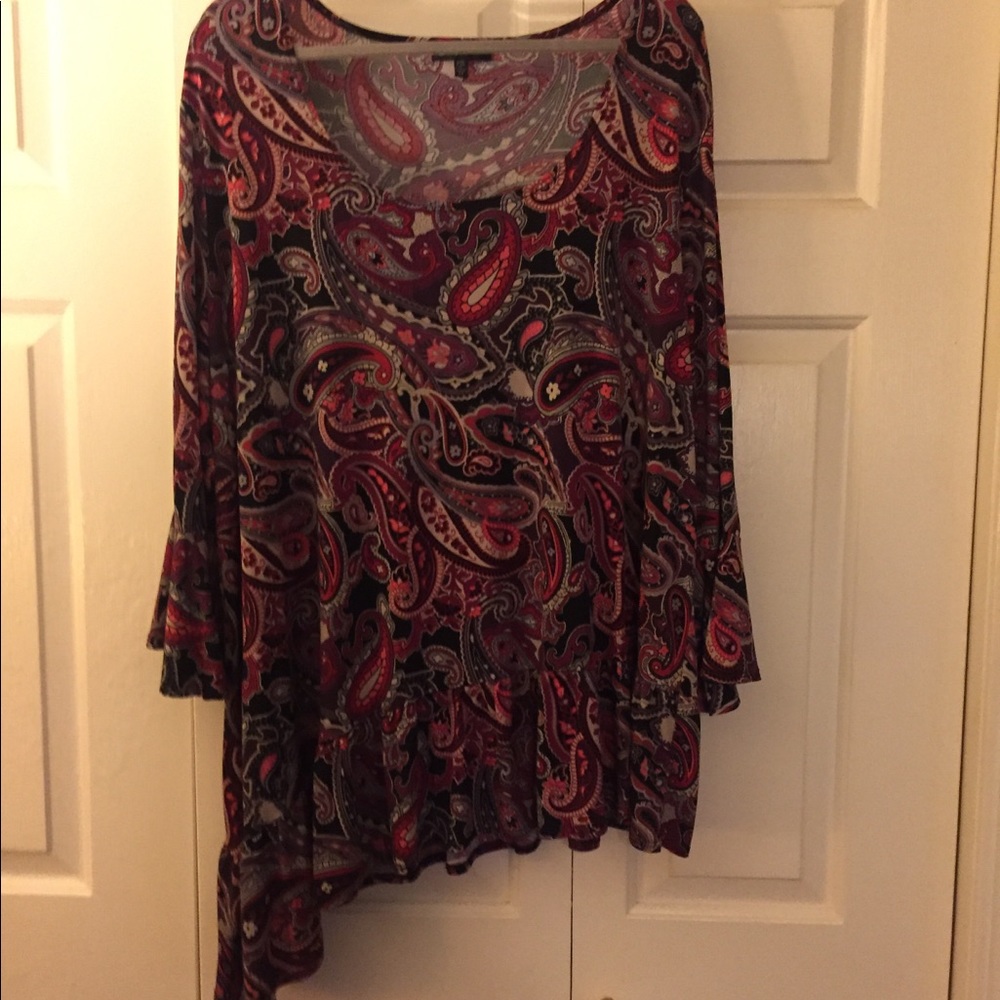 Slinky Brand 3x asymmetrical hem blouse